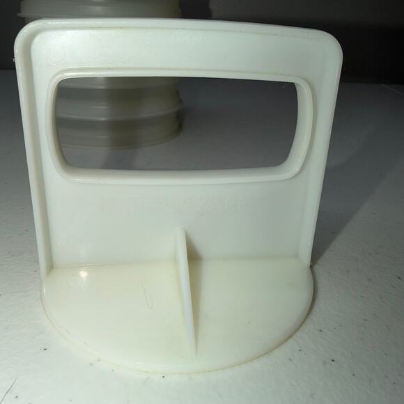 VintageTupperware Hamburger Press #1926 1/3 lb 12 Keeper Containers Sheer - Picture 6 of 11
